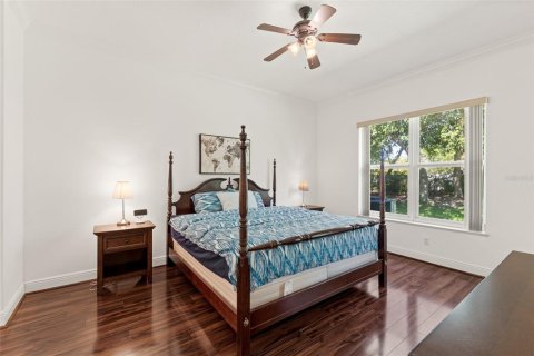 Townhouse in Cape Canaveral, Florida 4 bedrooms, 218.32 sq.m. № 2208250 - photo 18