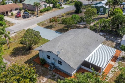 House in Hobe Sound, Florida 3 bedrooms, 105.35 sq.m. № 1772332 - photo 29