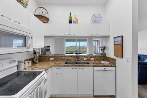 Copropriété à louer à Holmes Beach, Floride: 2 chambres, 91.04 m2 № 1757763 - photo 15