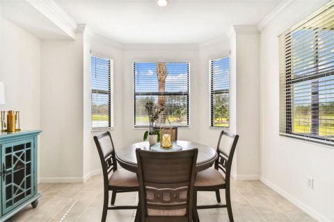 Condo in Bradenton, Florida, 2 bedrooms in LAKEWOOD NATIONAL № 2143190 - photo 8