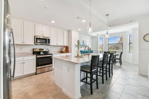 Condo in Bradenton, Florida, 2 bedrooms in LAKEWOOD NATIONAL № 2143190 - photo 2