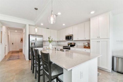 Condo in Bradenton, Florida, 2 bedrooms in LAKEWOOD NATIONAL № 2143190 - photo 10
