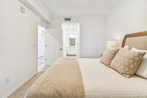 Condo in Bradenton, Florida, 2 bedrooms in LAKEWOOD NATIONAL № 2143190 - photo 24