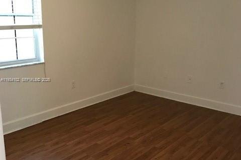 Condominio en venta en Hialeah, Florida, 2 dormitorios, 106.28 m2 № 1992308 - foto 6