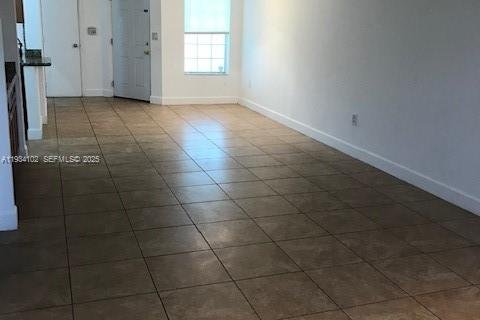 Condominio en venta en Hialeah, Florida, 2 dormitorios, 106.28 m2 № 1992308 - foto 5
