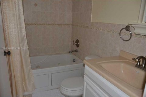 Condo in Fort Lauderdale, Florida, 1 bedroom  № 1865660 - photo 8