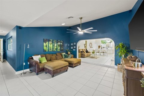 House in Dade City, Florida 7 bedrooms, 433.76 sq.m. № 1535704 - photo 16