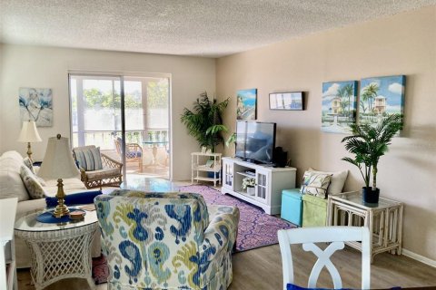 Copropriété à vendre à Bradenton, Floride: 1 chambre, 78.97 m2 № 2102246 - photo 5