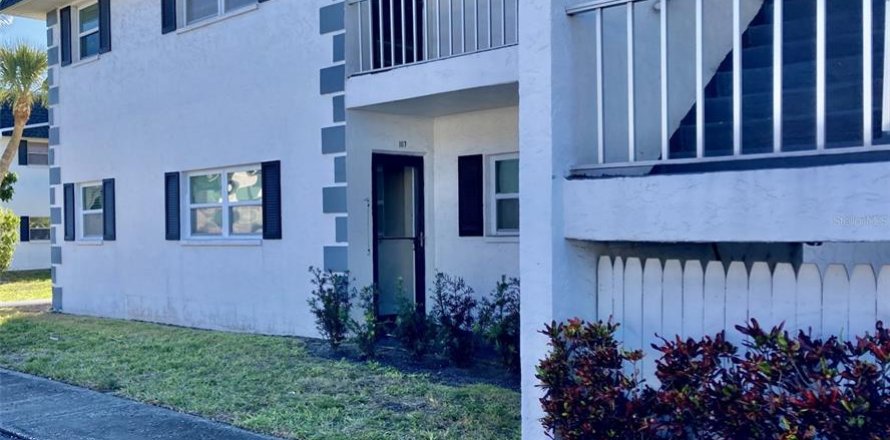 Condo à Bradenton, Floride, 1 chambre  № 2102246
