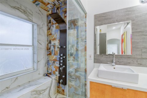 Casa en venta en Hollywood, Florida, 3 dormitorios, 153.1 m2 № 2050710 - foto 28