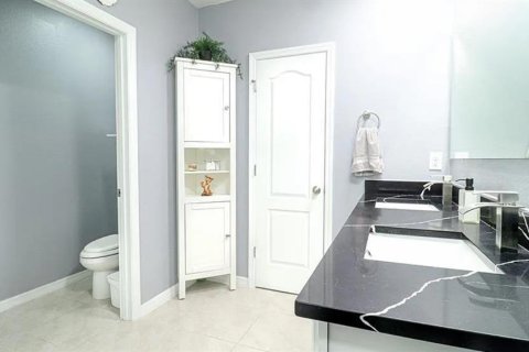 Casa en alquiler en Saint Cloud, Florida, 4 dormitorios, 210.7 m2 № 1771870 - foto 12