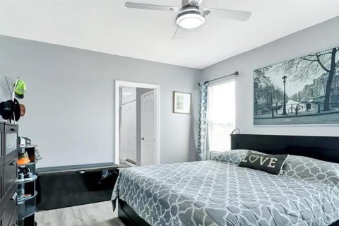 Casa en alquiler en Saint Cloud, Florida, 4 dormitorios, 210.7 m2 № 1771870 - foto 10