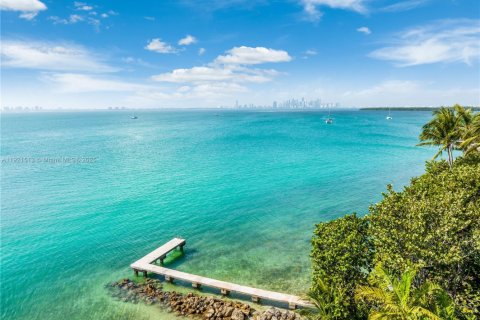 Casa en venta en Key Biscayne, Florida, 3 dormitorios, 1015.05 m2 № 1975296 - foto 2