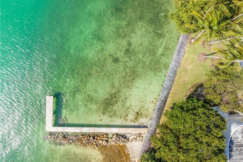 Casa en venta en Key Biscayne, Florida, 3 dormitorios, 1015.05 m2 № 1975296 - foto 9