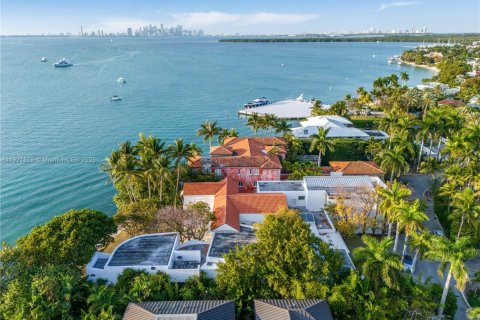 Casa en venta en Key Biscayne, Florida, 3 dormitorios, 1015.05 m2 № 1975296 - foto 4