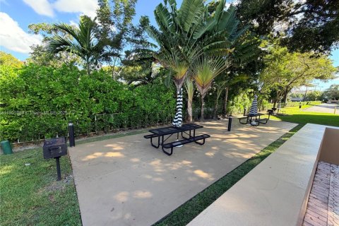 Condominio en alquiler en Miami, Florida, 1 dormitorio, 66.43 m2 № 1953714 - foto 30