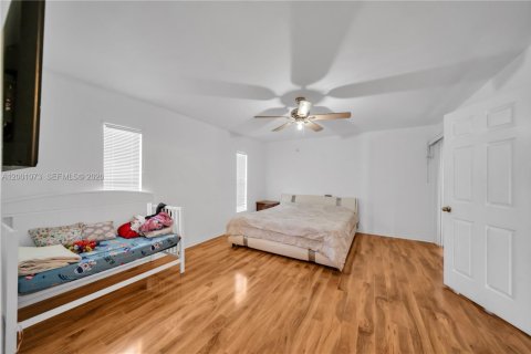 Casa en venta en Cape Coral, Florida, 3 dormitorios, 144.56 m2 № 2170210 - foto 23