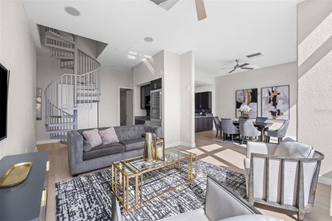 Condo in Orlando, Florida, 3 bedrooms  № 2360445 - photo 11