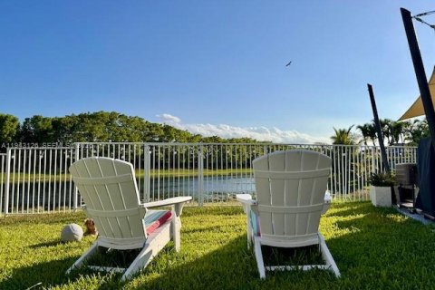 House in Weston, Florida 3 bedrooms, 143.26 sq.m. № 2003575 - photo 8