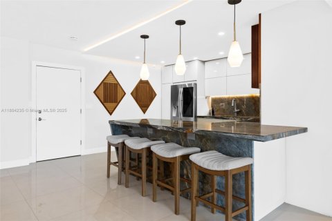 Condominio en venta en Hollywood, Florida, 2 dormitorios, 128.21 m2 № 1958015 - foto 6