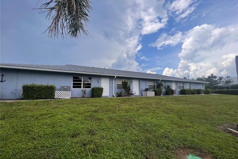 Copropriété à louer à Punta Gorda, Floride: 1 chambre, 55.74 m2 № 1378349 - photo 2