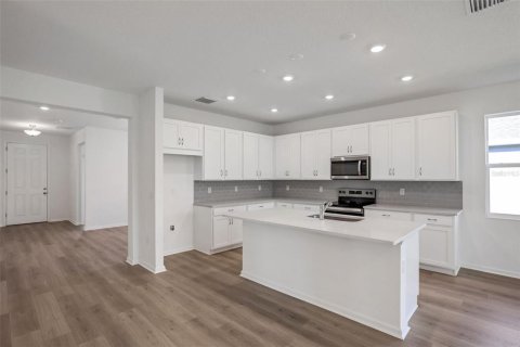 Villa ou maison à vendre à DeLand, Floride: 4 chambres, 196.02 m2 № 1893669 - photo 9