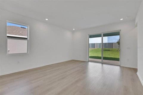 Villa ou maison à vendre à DeLand, Floride: 4 chambres, 196.02 m2 № 1893669 - photo 7