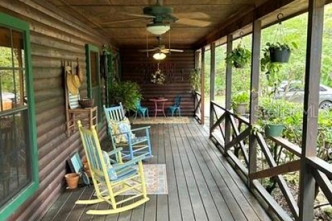 House in Eustis, Florida 3 bedrooms, 174.01 sq.m. № 1553281 - photo 6