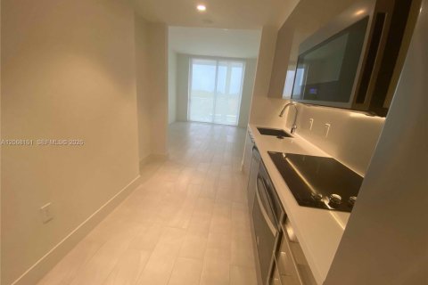 Copropriété à louer à Sunrise, Floride: 1 chambre, 47.66 m2 № 2294111 - photo 3
