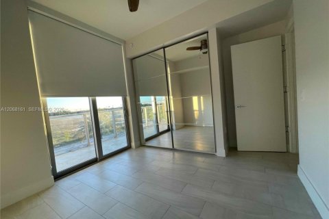 Copropriété à louer à Sunrise, Floride: 1 chambre, 47.66 m2 № 2294111 - photo 16
