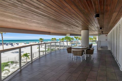 Condo in Sarasota, Florida, 2 bedrooms № 2113126 - photo 6