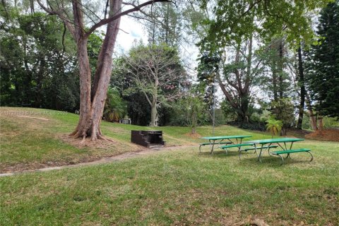 Купить кондоминиум в Лодерхилл, Флорида 1 спальня, 74.32м2, № 1940221 - фото 21