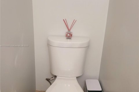 Купить кондоминиум в Лодерхилл, Флорида 1 спальня, 74.32м2, № 1940221 - фото 10