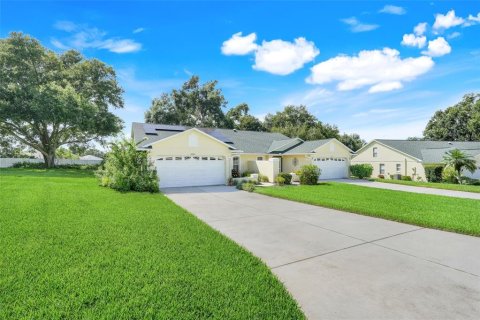 Купить виллу или дом в Гроувленд, Флорида 6 комнат, 119.19м2, № 1876248 - фото 3