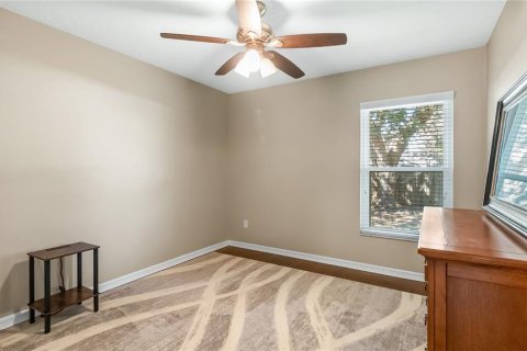 House in Minneola, Florida 3 bedrooms, 150.59 sq.m. № 2419606 - photo 22