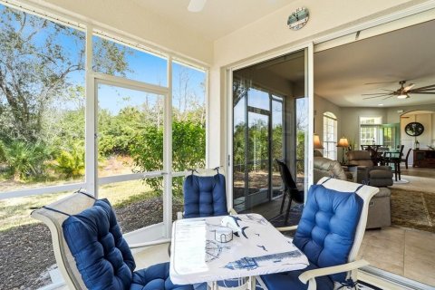 Villa ou maison à vendre à North Port, Floride: 2 chambres, 140.1 m2 № 2289952 - photo 30