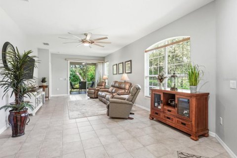 Villa ou maison à vendre à North Port, Floride: 2 chambres, 140.1 m2 № 2289952 - photo 7