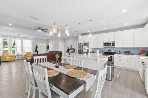 Купить виллу или дом в Палм-Кост, Флорида 11 комнат, 191.66м2, № 1529169 - фото 8