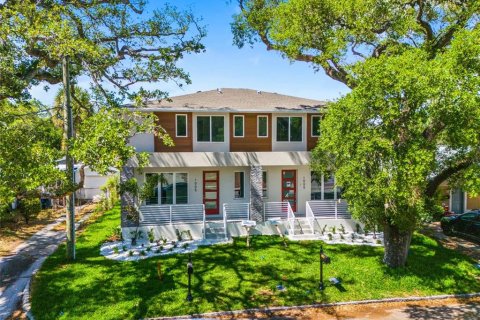 Touwnhouse à Tampa, Floride 3 chambres, 150.5 m2 № 2152396