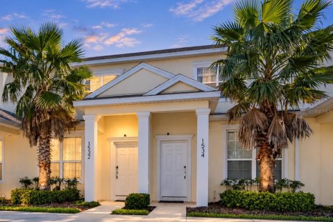 Touwnhouse à Clermont, Floride 3 chambres, 139.45 m2 № 2386506