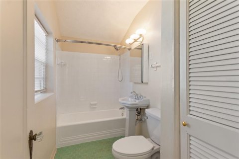 Casa en alquiler en Orlando, Florida, 3 dormitorios, 160.54 m2 № 2280601 - foto 15