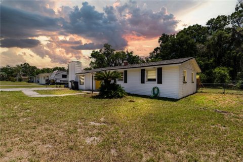 Casa en Lake City, Florida 3 dormitorios, 146.14 m2 № 2222833