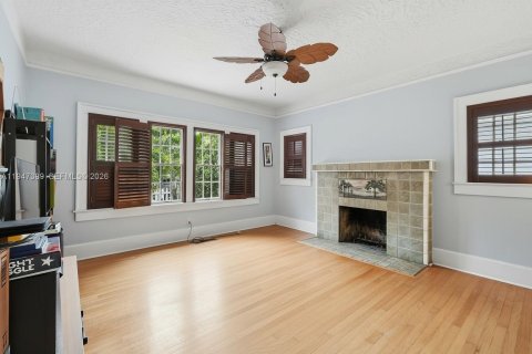 Casa en venta en Miami, Florida, 3 dormitorios, 136.75 m2 № 2006300 - foto 11