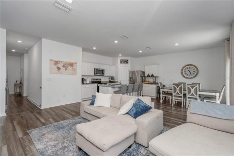 Villa ou maison à vendre à Zephyrhills, Floride: 4 chambres, 209.96 m2 № 2149392 - photo 14