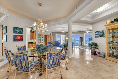 Condominio en venta en Redington Beach, Florida, 3 dormitorios, 366.5 m2 № 2322699 - foto 7