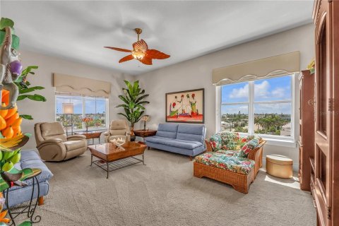 Condominio en venta en Redington Beach, Florida, 3 dormitorios, 366.5 m2 № 2322699 - foto 30