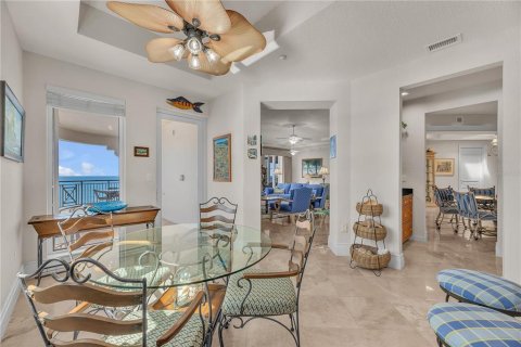 Condominio en venta en Redington Beach, Florida, 3 dormitorios, 366.5 m2 № 2322699 - foto 19