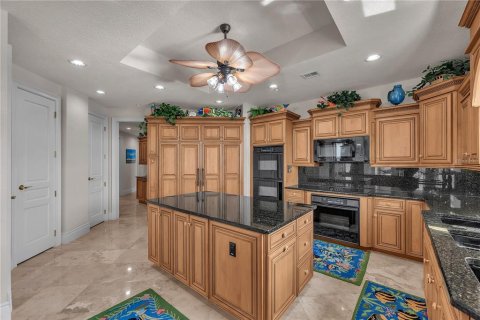 Condominio en venta en Redington Beach, Florida, 3 dormitorios, 366.5 m2 № 2322699 - foto 24