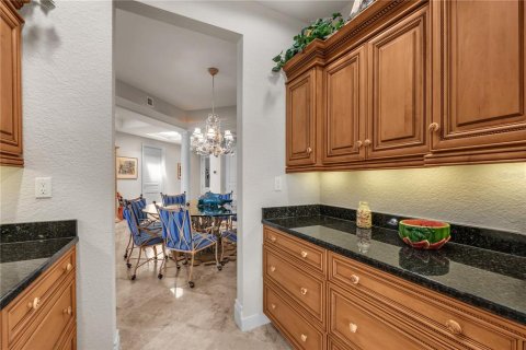 Condominio en venta en Redington Beach, Florida, 3 dormitorios, 366.5 m2 № 2322699 - foto 15