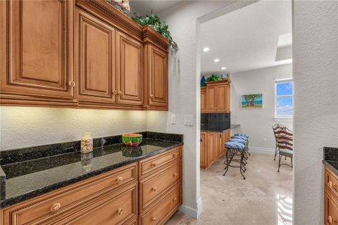 Condominio en venta en Redington Beach, Florida, 3 dormitorios, 366.5 m2 № 2322699 - foto 12
